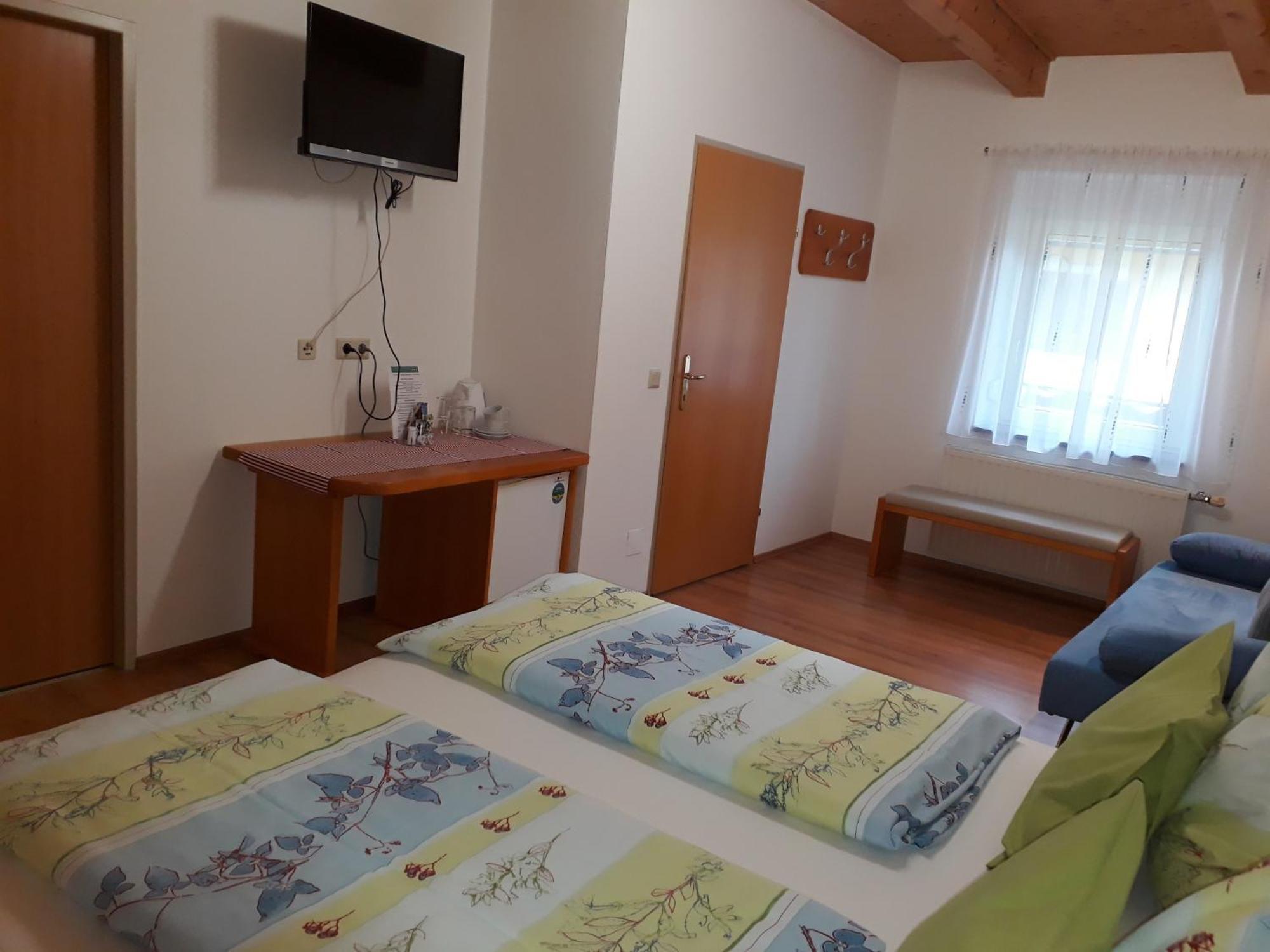 Obsthof Glueck Bed & Breakfast Gamlitz Exterior foto